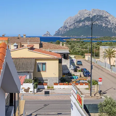 Apartamento Bella Vista Su Tavolara 5 *